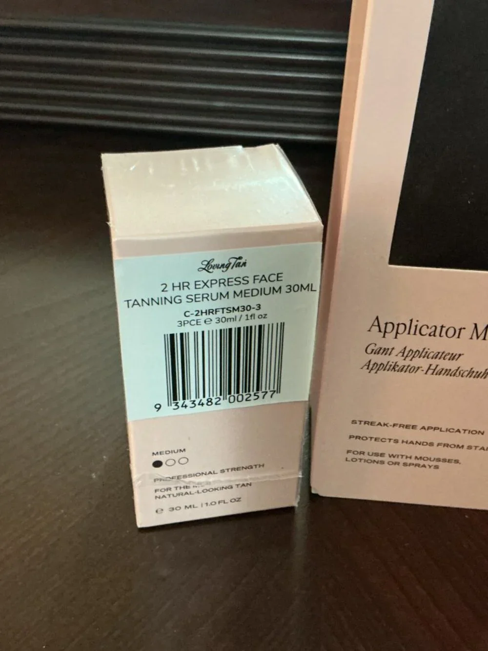 NEW-Loving Tan 2HR Express Face Serum & Body Lotion (Medium) & Applicator Mitt